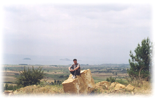 Erdogan Tan [ Arka taraf Saroz Krfezi, 27 Temmuz 1999 ]