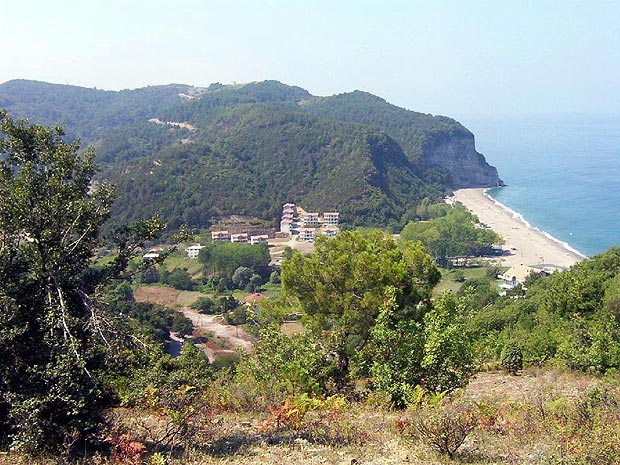 Gb Sahili - Trenyolu - Karayolu- Tepeky